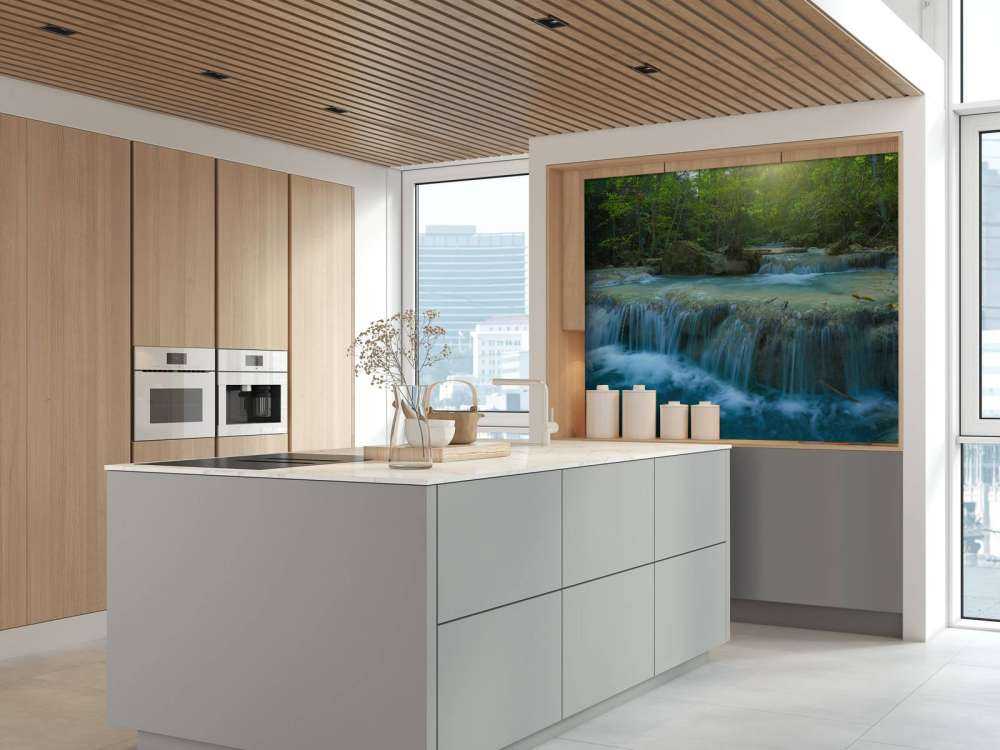 Mooie diepe waterval