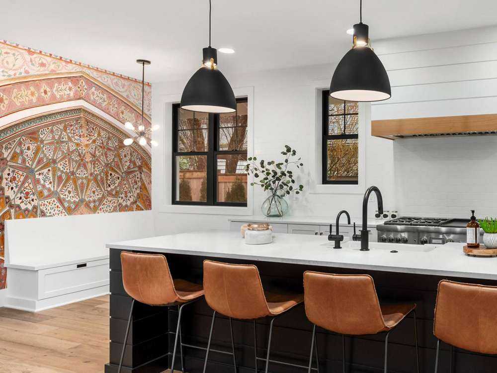 Rijk beschilderde Indiase boog 