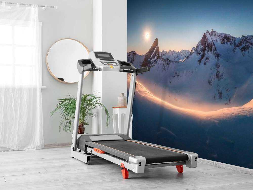 Maanlicht over stille bergpas