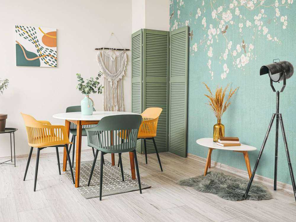 Bloesemtakken en vliegende mussen