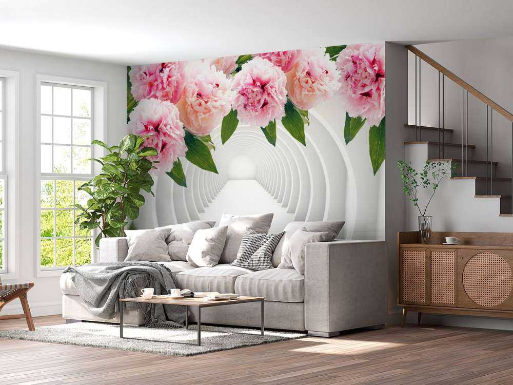 Tunnel met pioenrozen