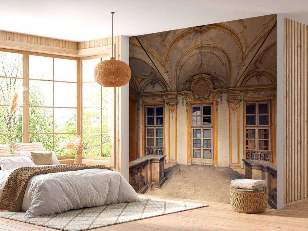 Prestigious Entrance