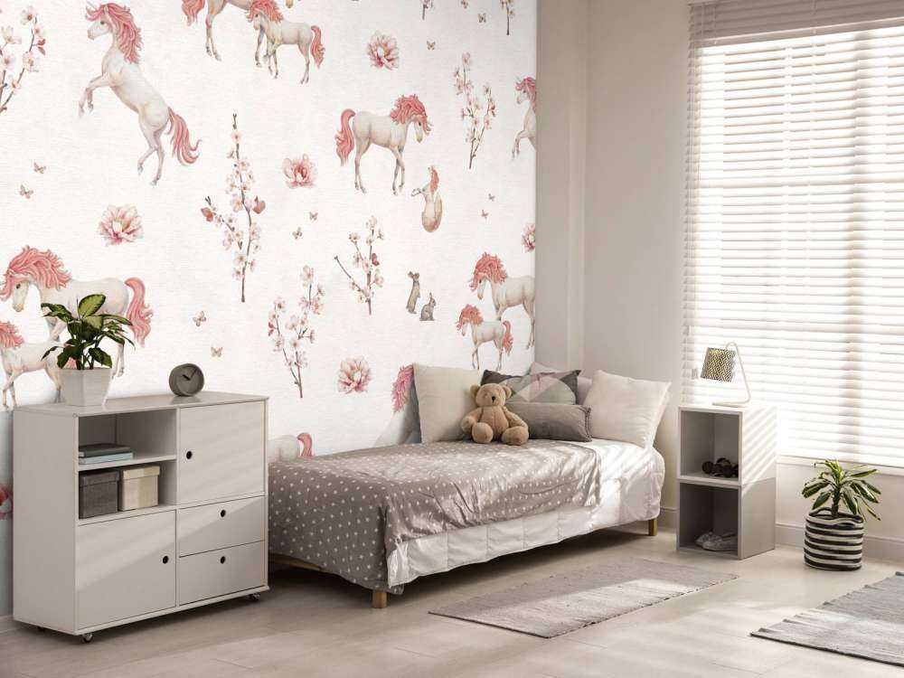 Unique Unicorn - White