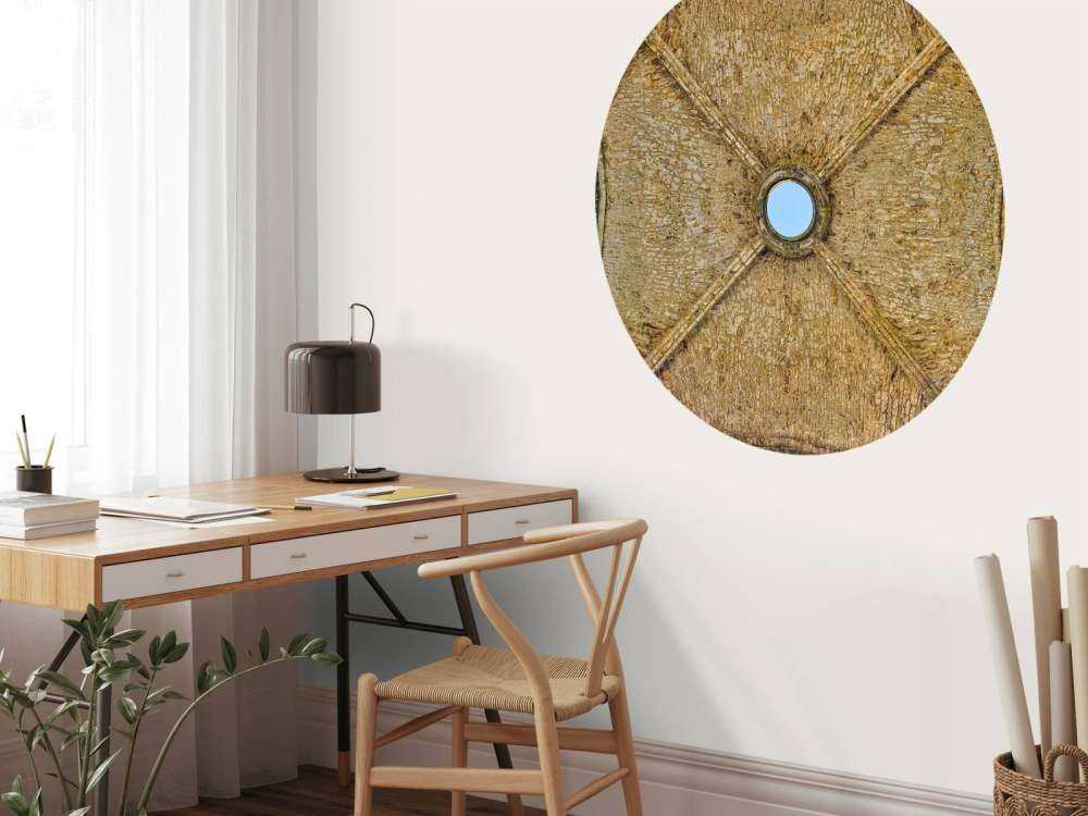 Oud gebouw met pilaren