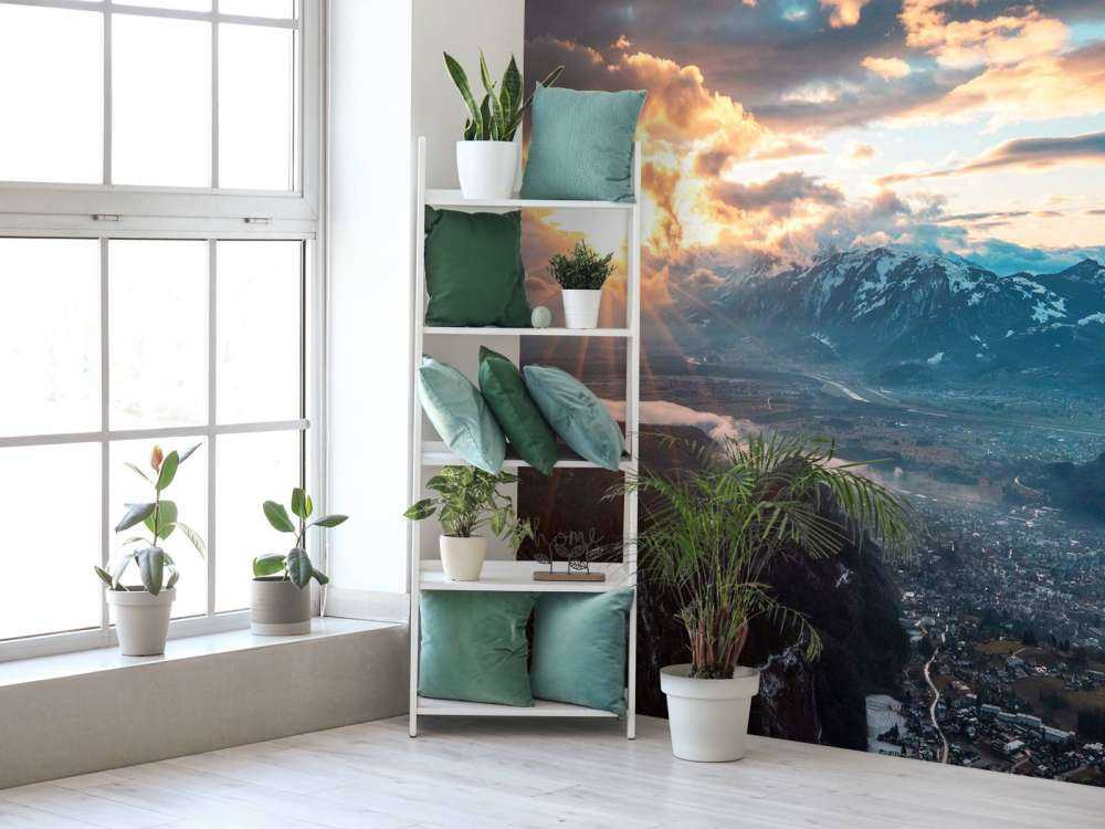 Zonsondergang boven alpenvallei