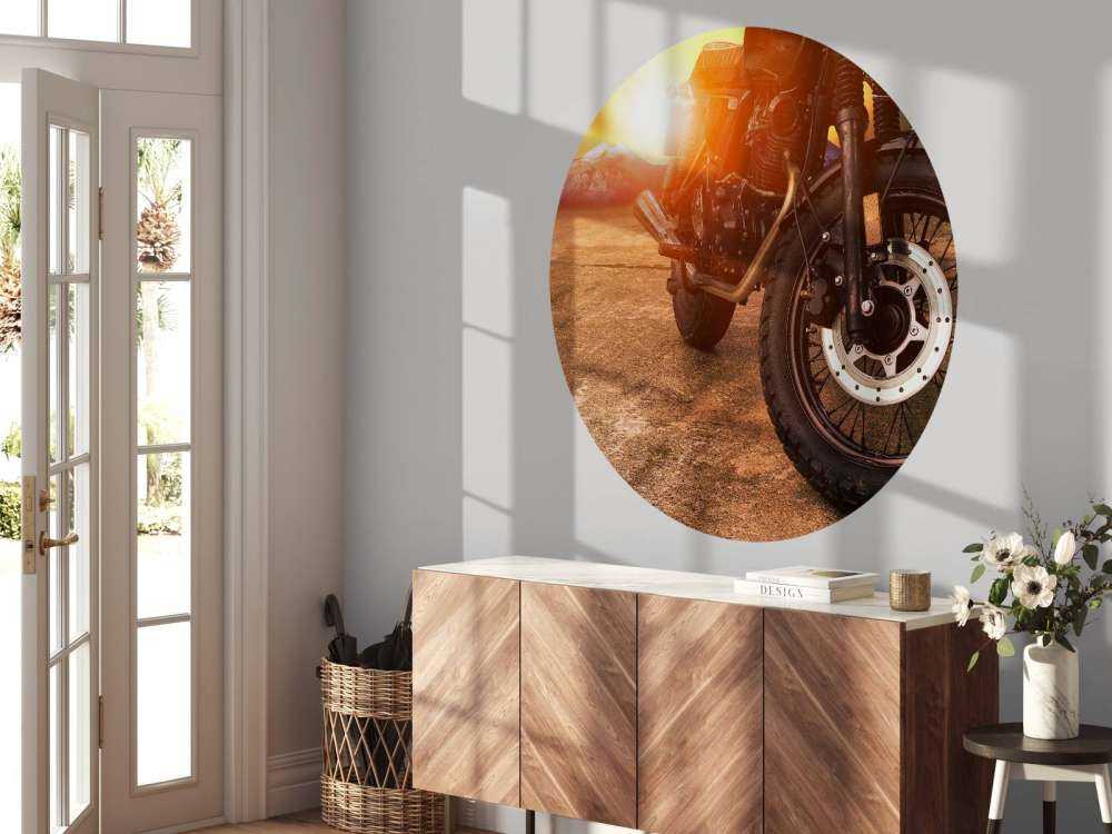 Vintage motor bij zonsondergang close-up