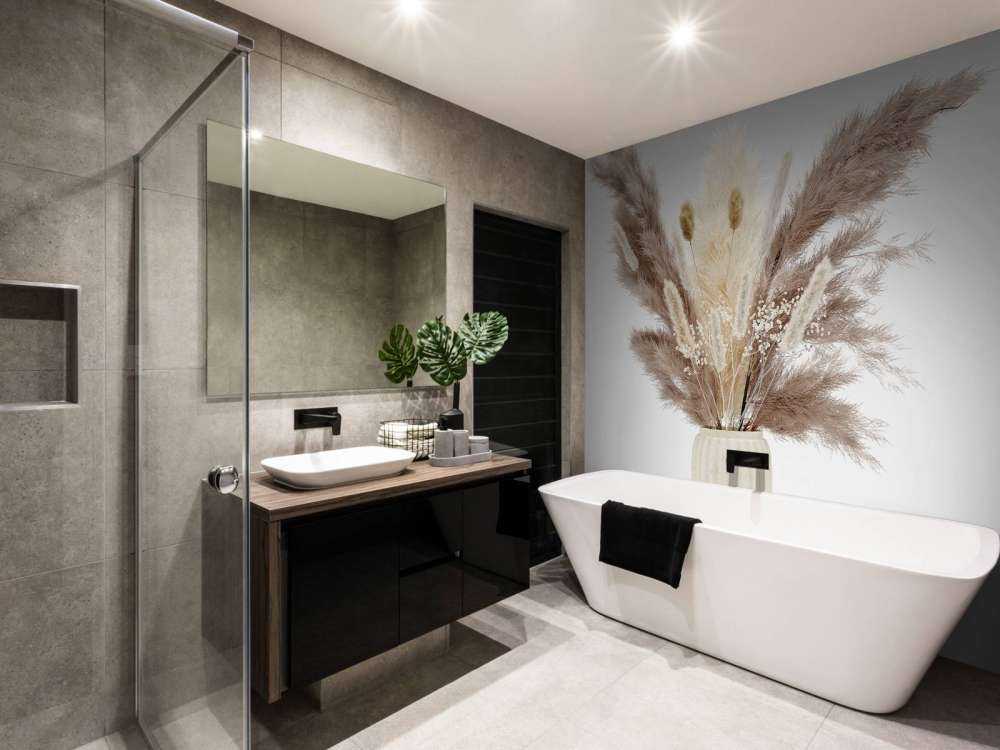 Vaas met beige planten