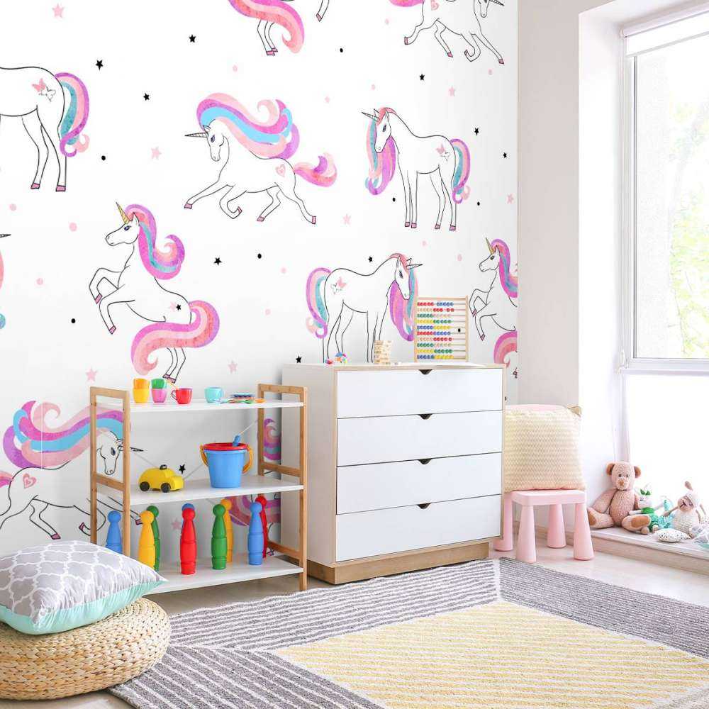 Eenhoorns met roze manen