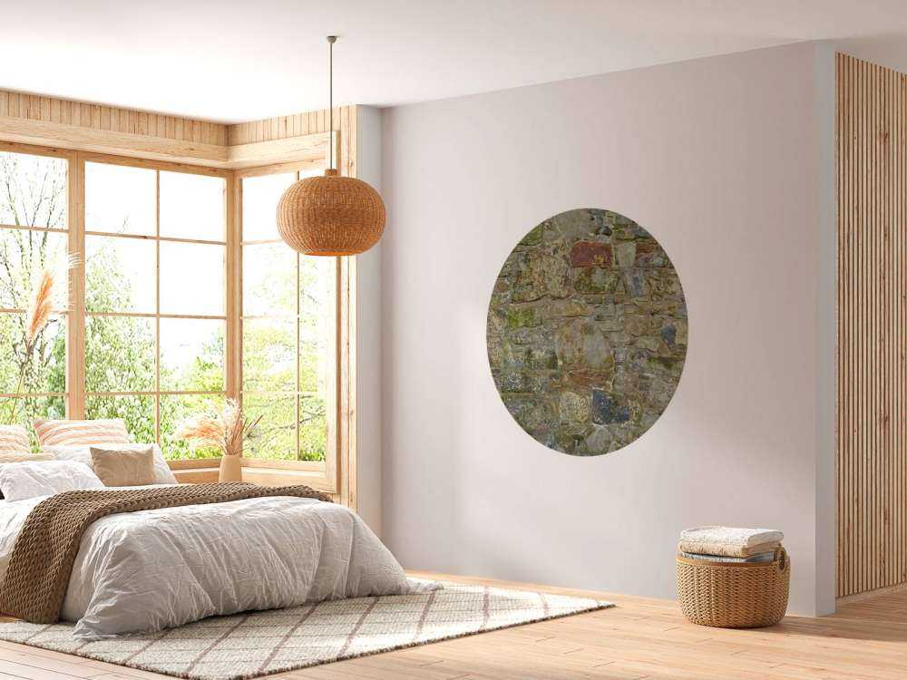 Oude muur met mos