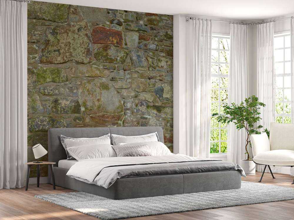 Oude muur met mos