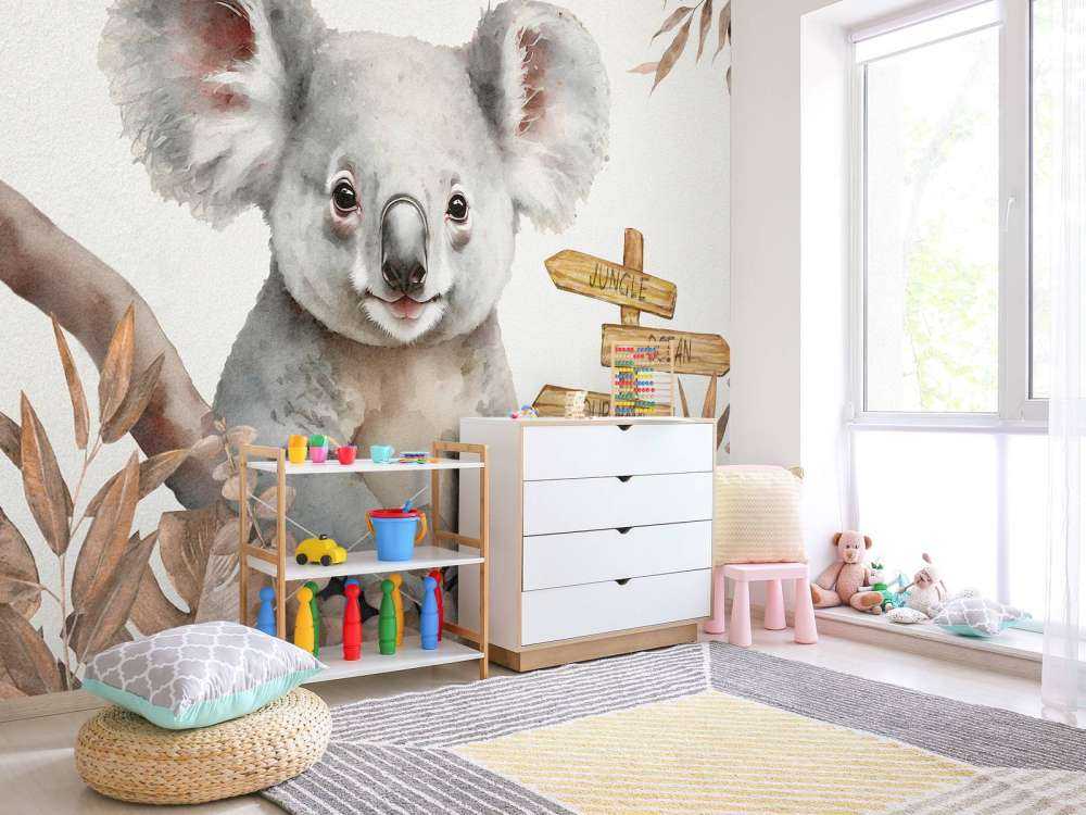 Baby koala in de jungle taupe