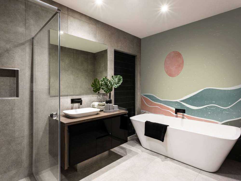 Gekleurde oceaangolven met een rode maan