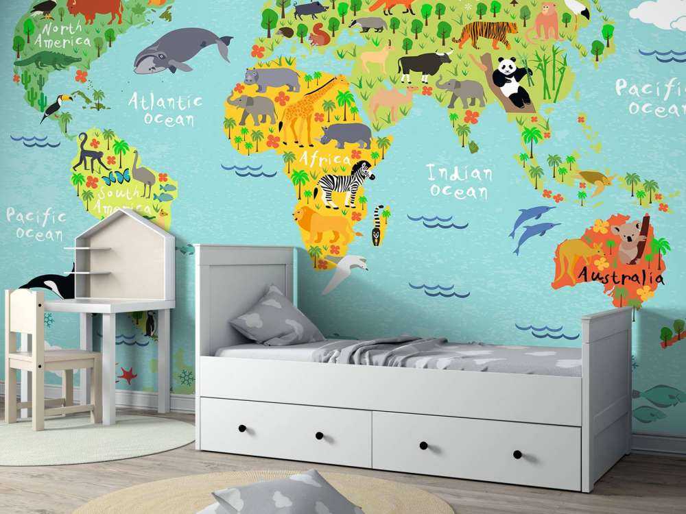 Wereldkaart met verschillende diersoorten