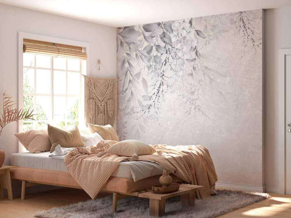 Bladeren op marmer muur