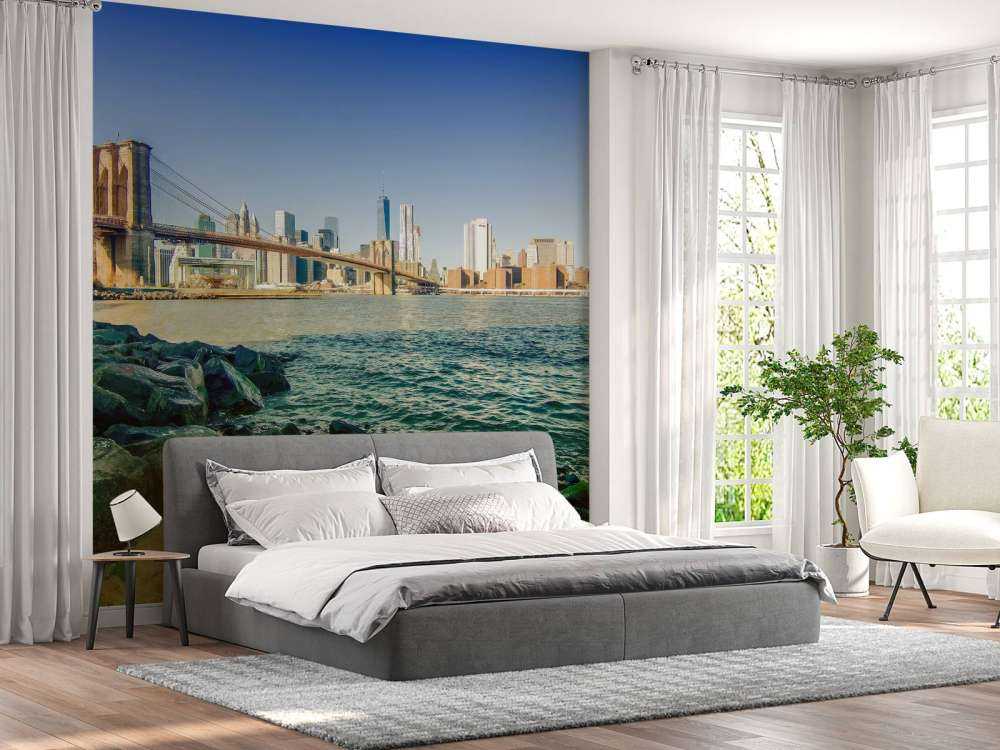 Brooklyn Bridge met een skyline op de achtergrond