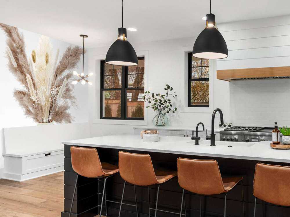 Vaas met beige planten