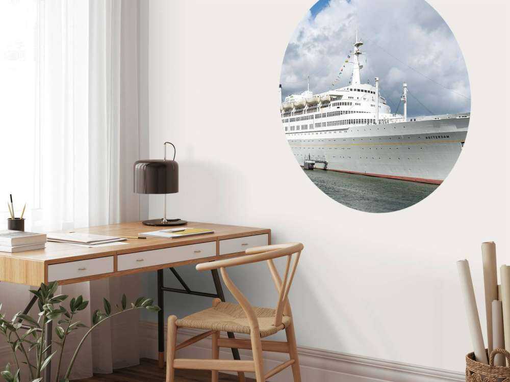 Stijlvolle oceaanreus in de haven