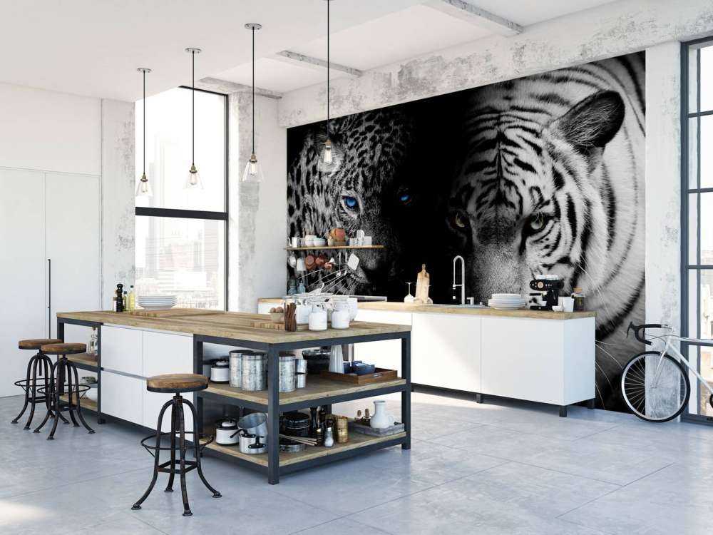 Tijger en luipaard in zwart-wit