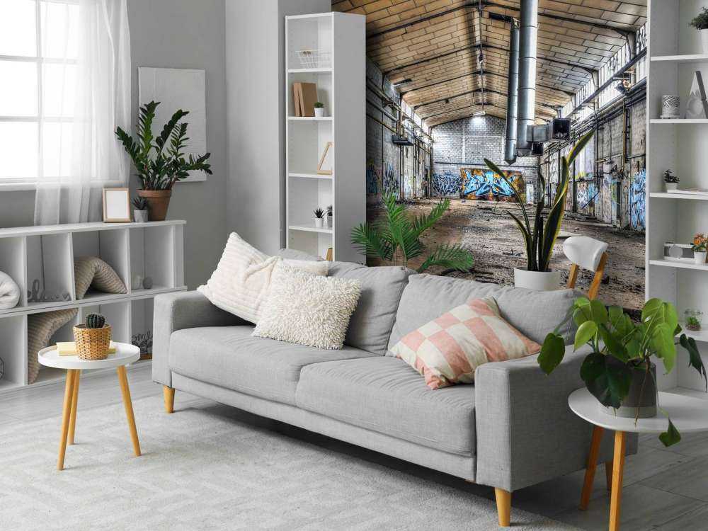 Oude verlaten fabriekshal