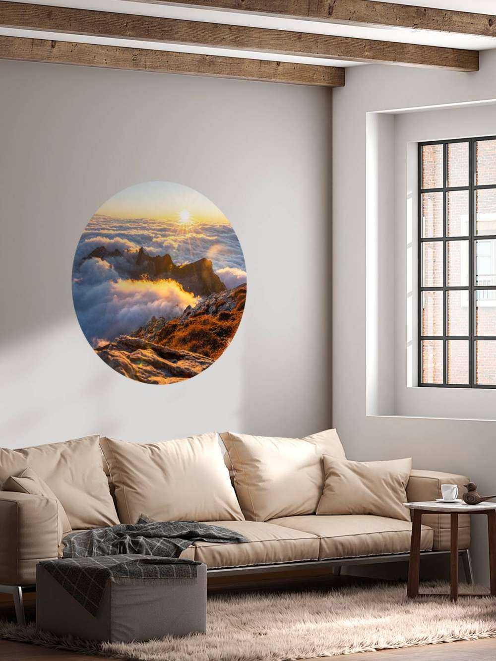 Zonlicht boven wolkenzee