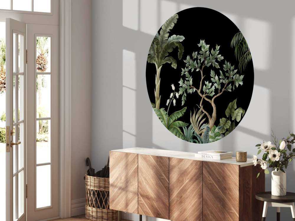 Bomen met een donkere achtergrond