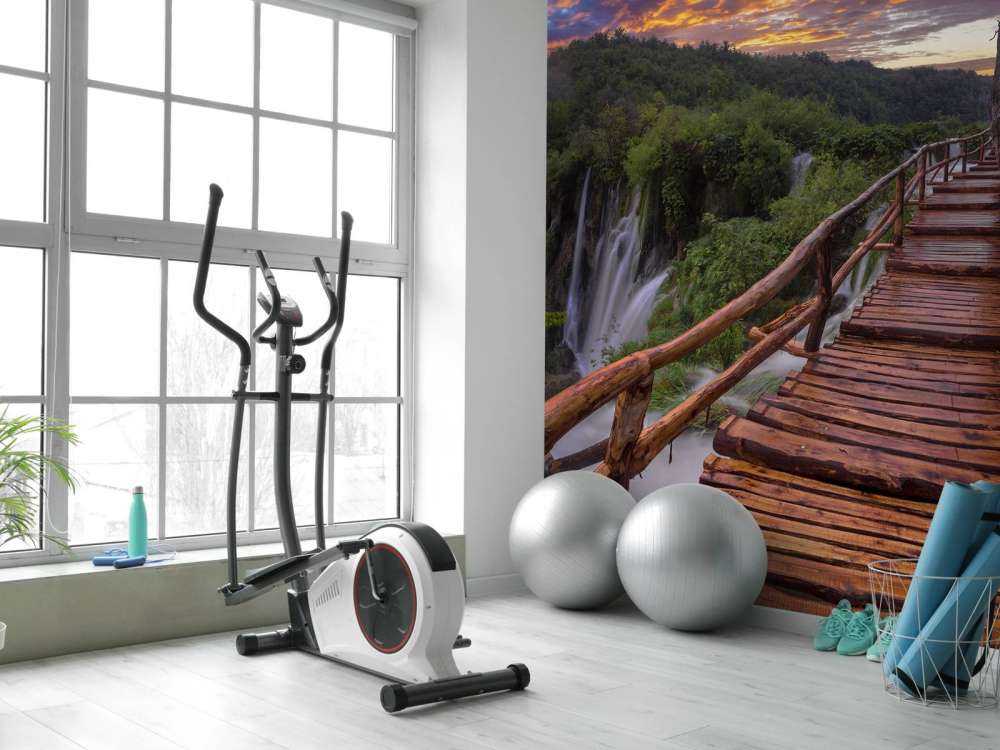 Brug met zonsondergang