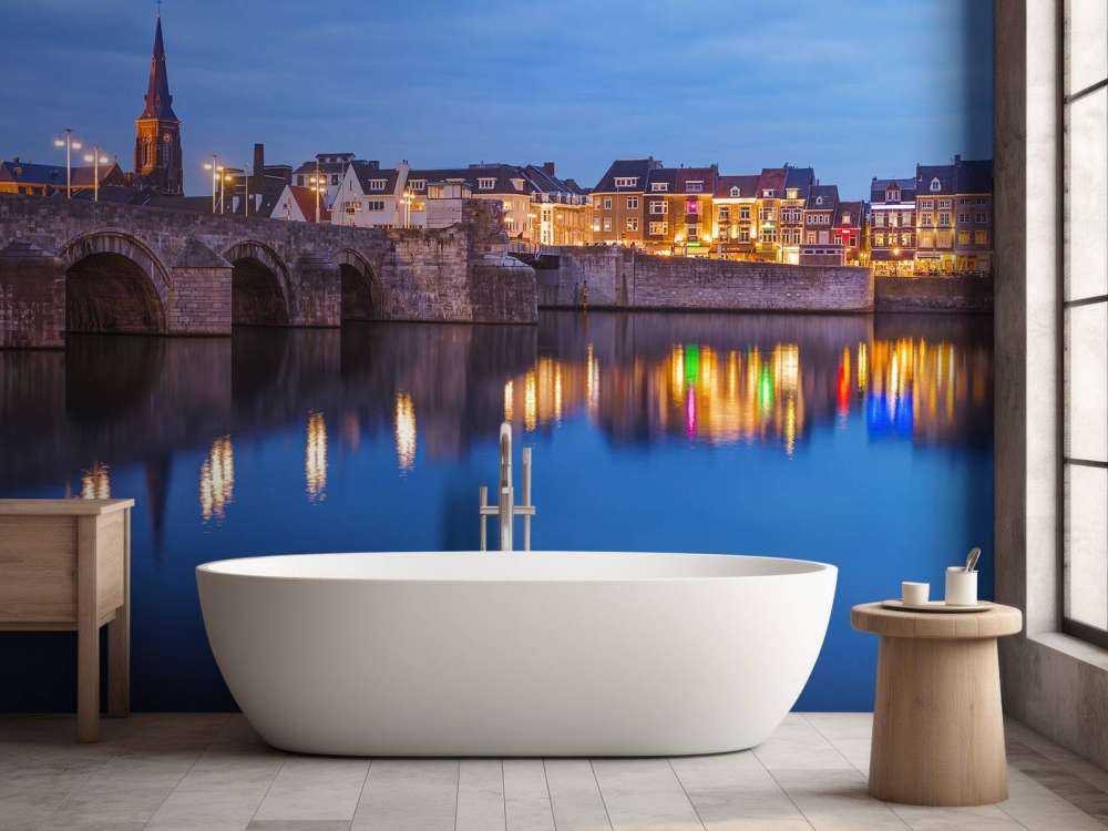 Sint Servaasbrug in de avond