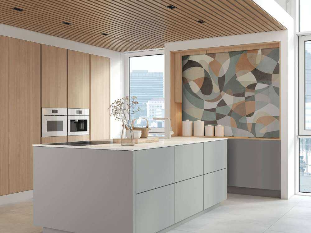 Vloeiende vormen in aarde en mist