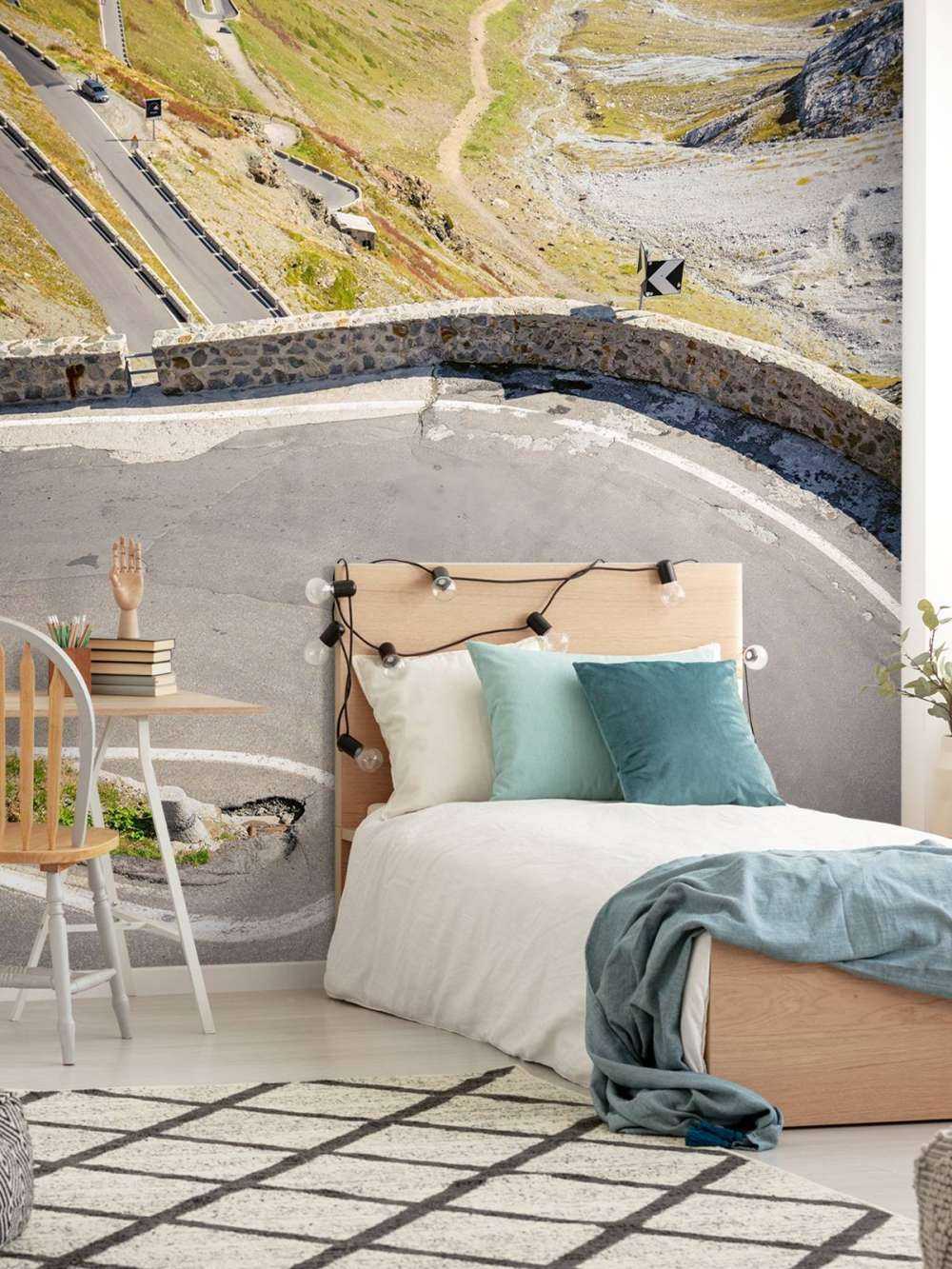 McLaren op Stelviopas - color