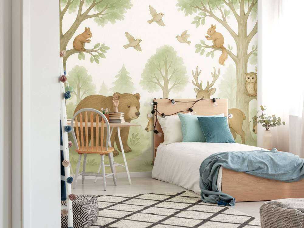 Bosdieren in zomergroen