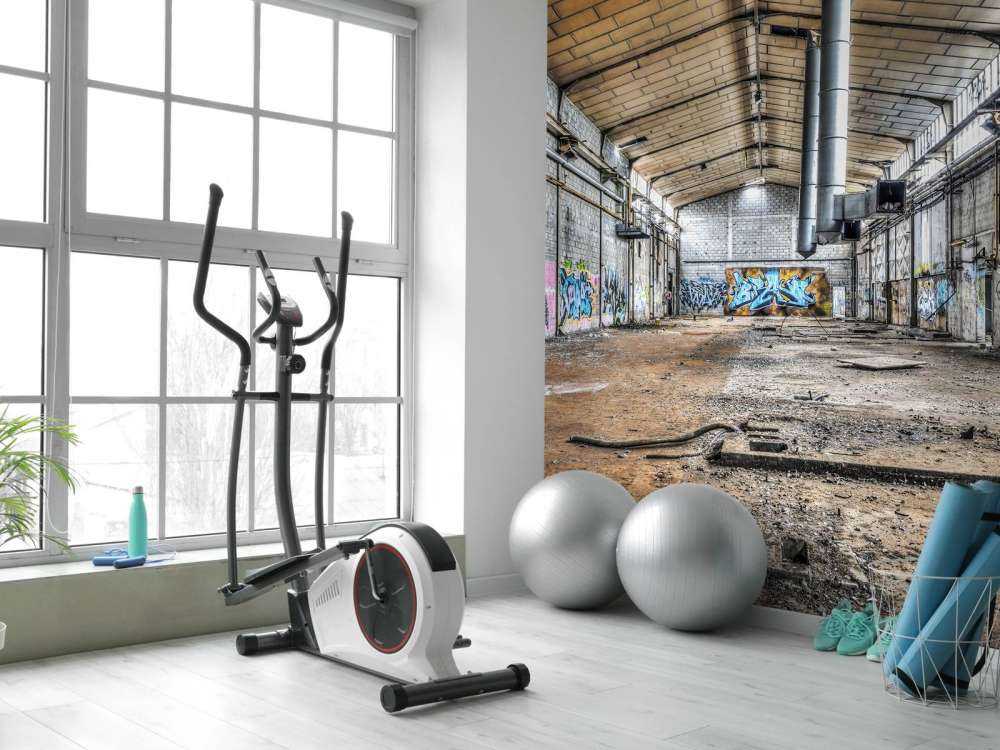 Oude verlaten fabriekshal