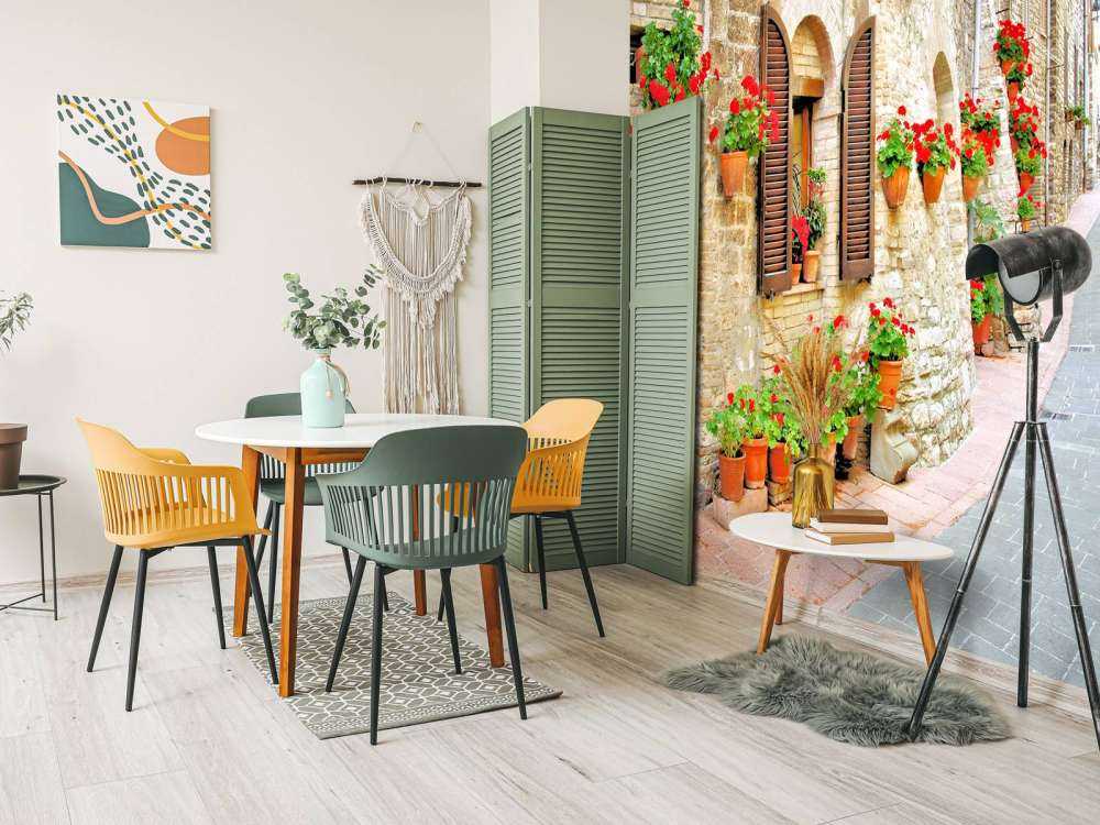 Italiaans straatje met veel bloemen