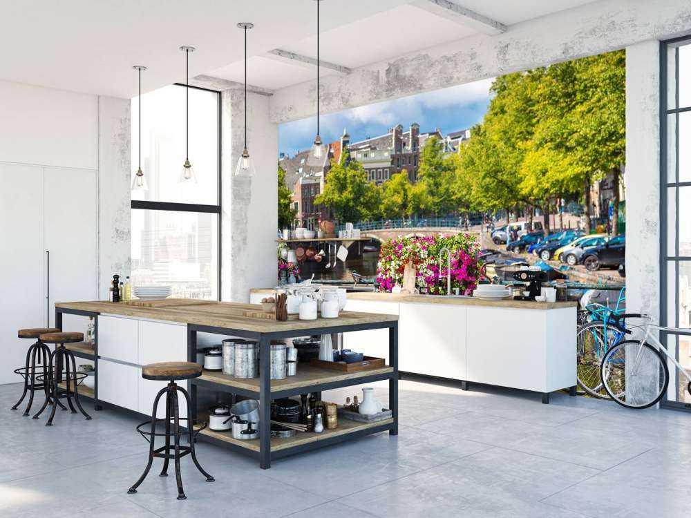 Fietsen op een Amsterdamse brug