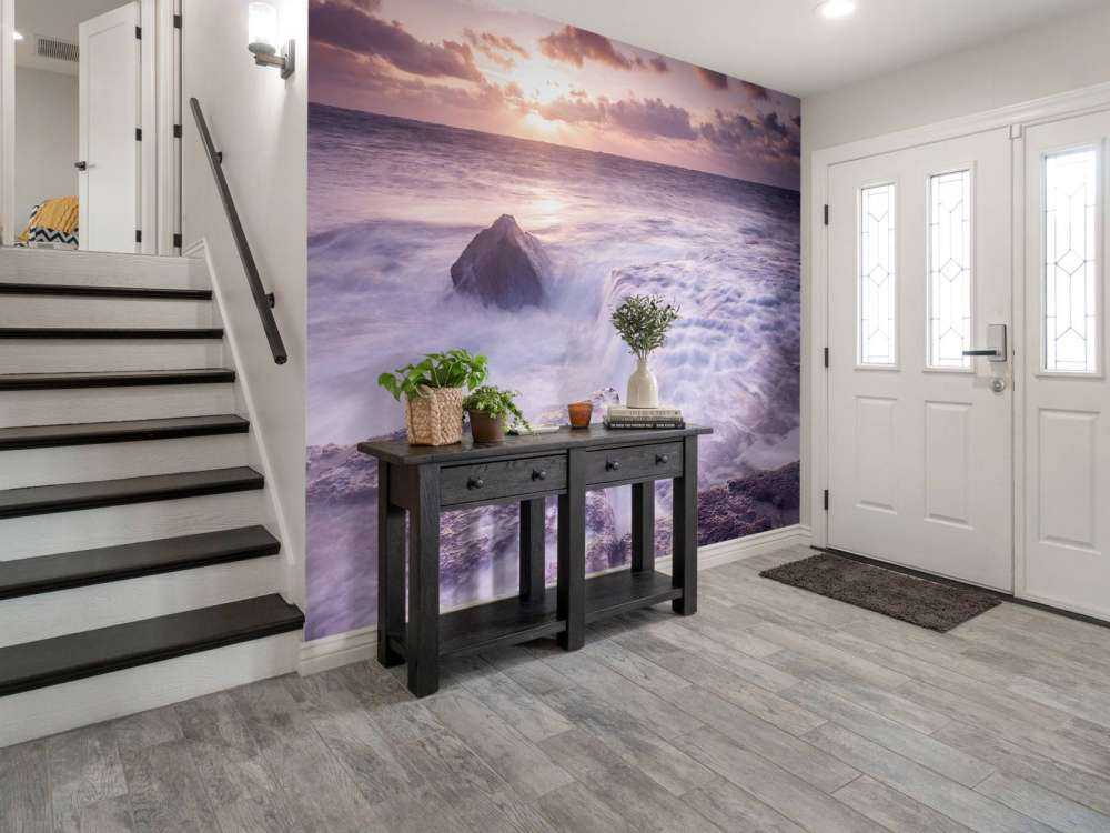 Wilde zee tijdens zonsondergang