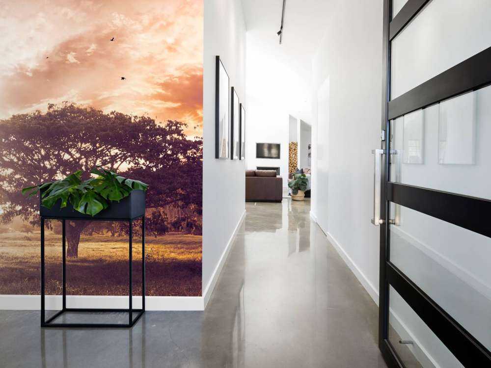 Bewerkte foto van een boom bij zonsondergang