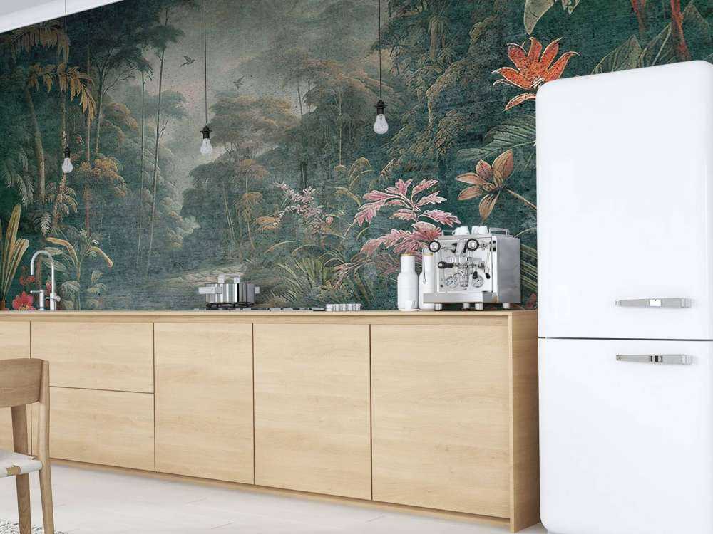 Tropisch regenwoud bij ochtendnevel