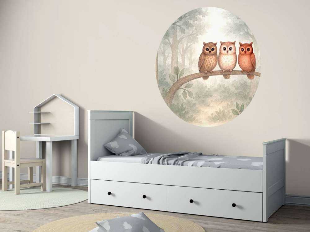 Drie uiltjes in het bos