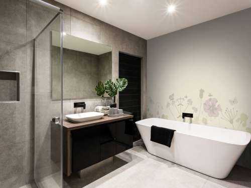 Bloemenveld met vlinders beige en oud roze