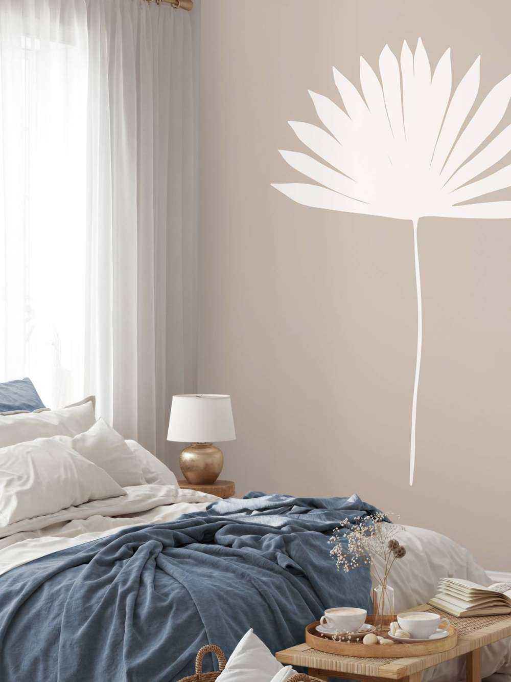 Minimalistische plant op roze achtergrond