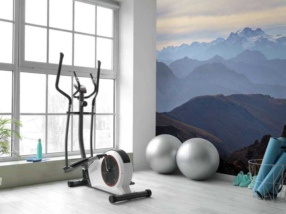 Mistig berglandschap