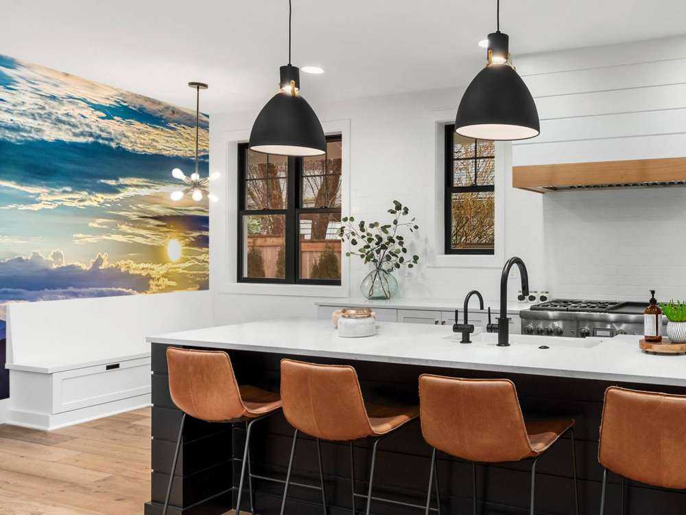 Meer onder prachtige wolken