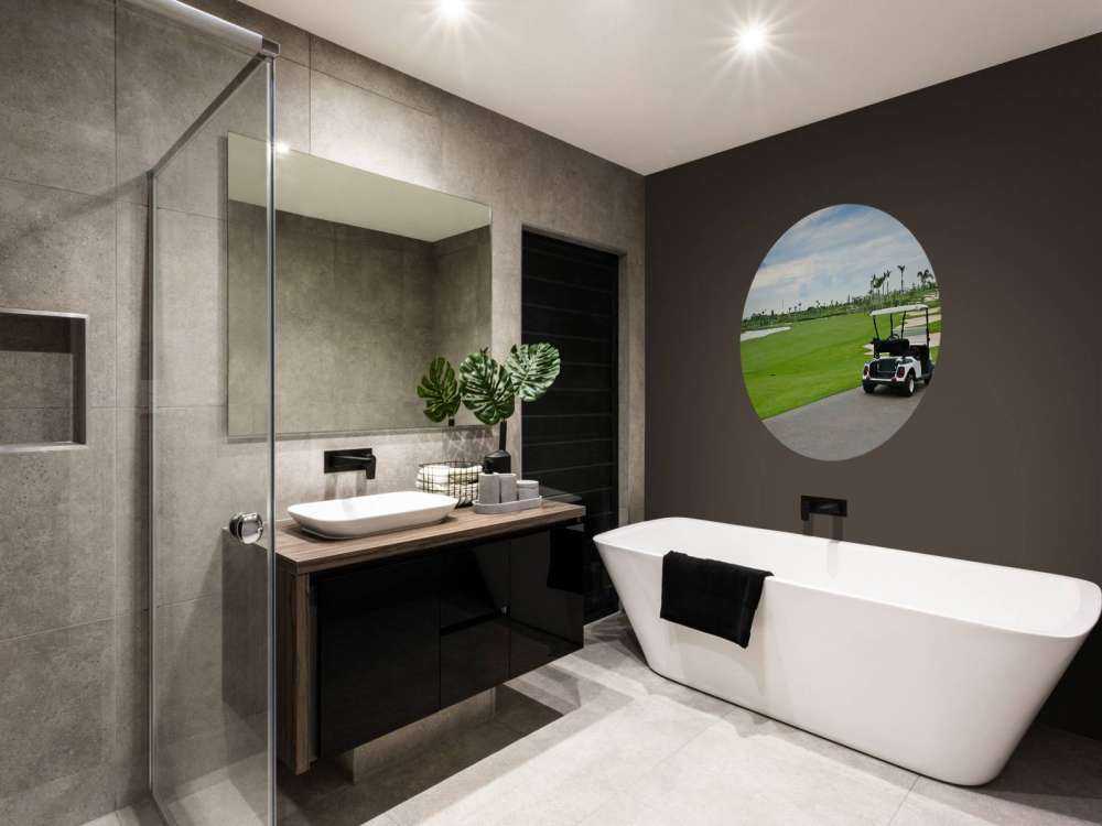 Golfbaan met een golfwagen