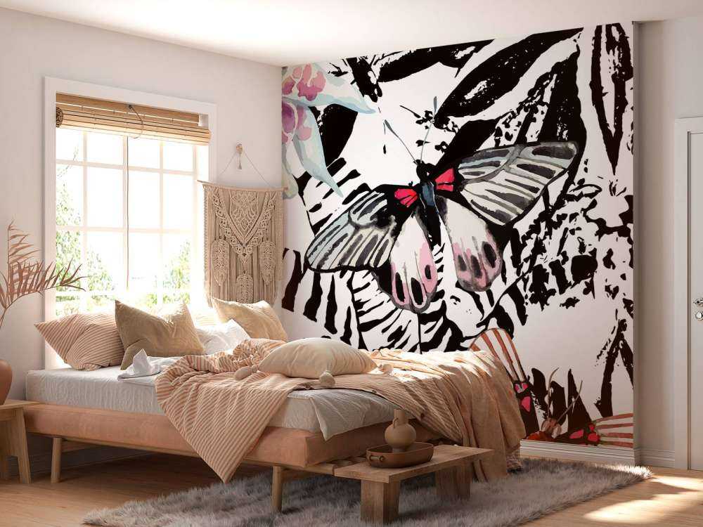 Aquarel van exotische vlinders en bloemen