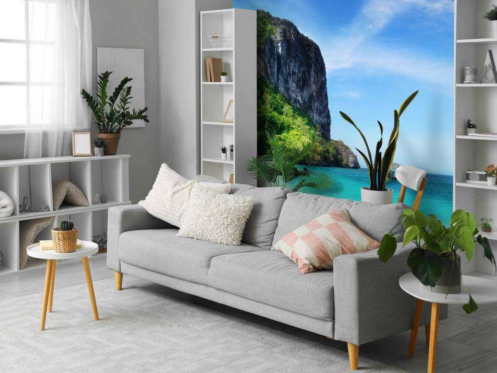 Strand op het Poda eiland in Thailand