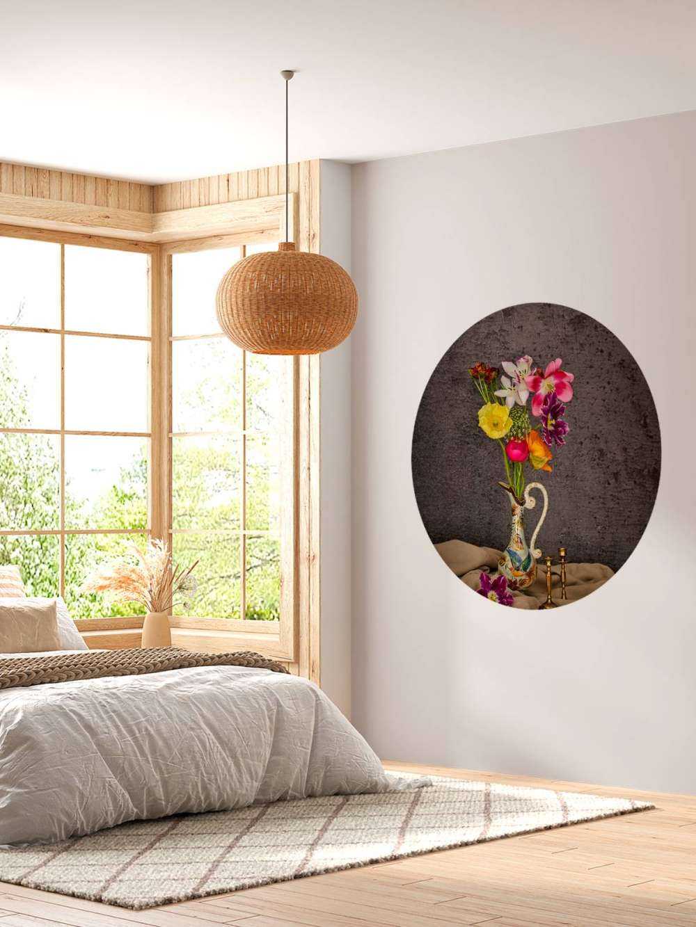 Bloemen in klassieke vaas