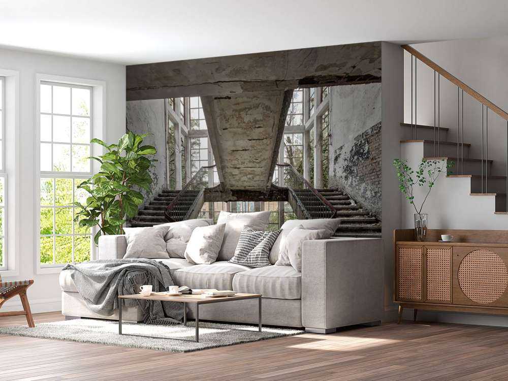 Trappenhuis in verlaten school