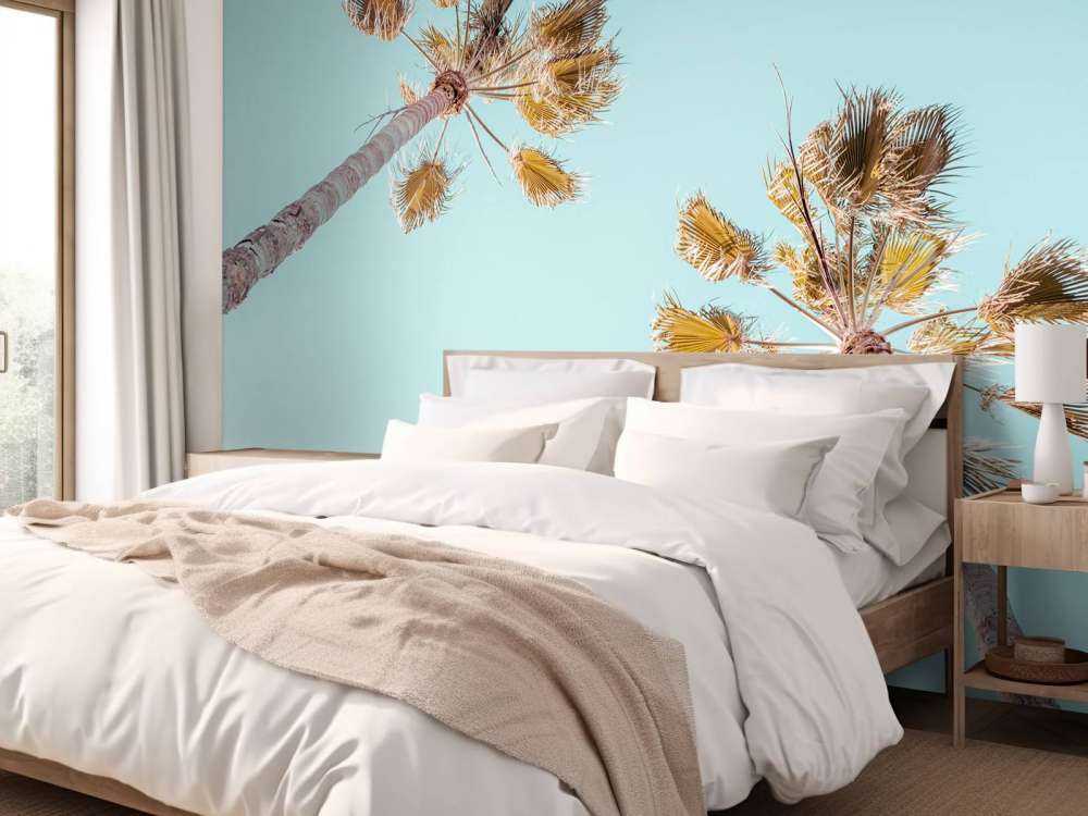 palmbomen met een blauwe lucht