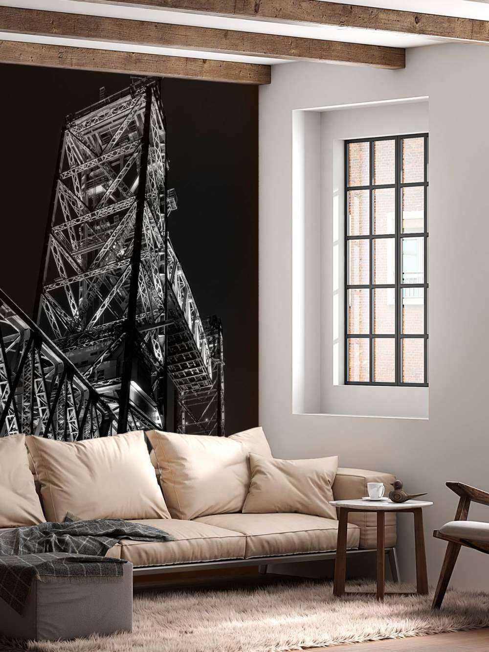 Voormalige spoorbrug De Hef in Rotterdam in zwart wit  