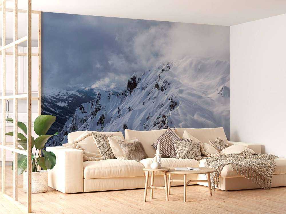 Verse sporen in stille sneeuwhelling