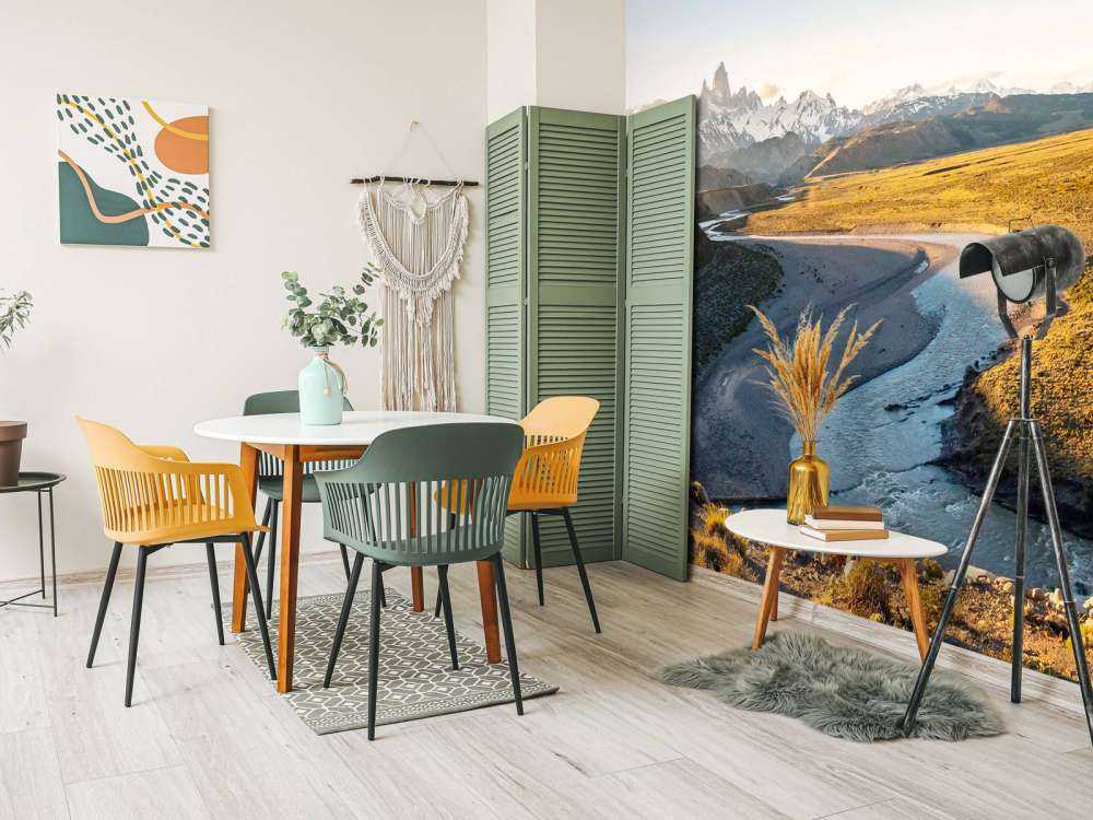 Berglandschap met kronkelende rivier in ochtendlicht